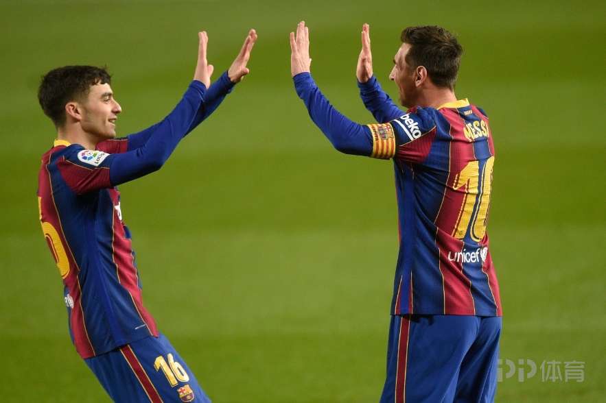 马拉松独家,瞬间曝光,摄影师深度,华体会体育娱乐,华体会体育娱乐下载,华体会体育娱乐官方,华体会体育娱乐在线,华体会体育娱乐登录,华体会体育娱乐链接